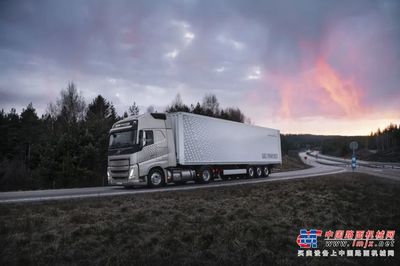 綠色動(dòng)脈賦能城市未來——沃爾沃集團(tuán)以可持續(xù)方案深耕中國城市配送市場(chǎng)